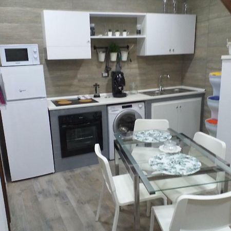 Апартаменти Sasy Jr House Via San Mattia 72 Неаполь Екстер'єр фото