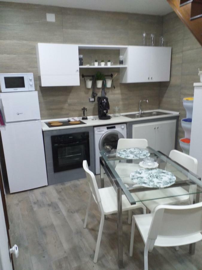 Апартаменти Sasy Jr House Via San Mattia 72 Неаполь Екстер'єр фото